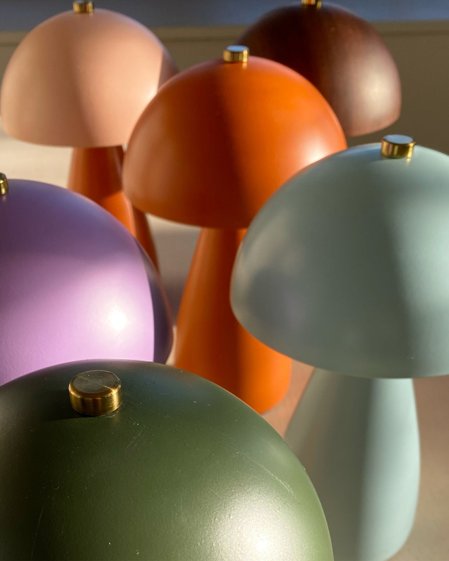 Bordslampa uppladdningsbar