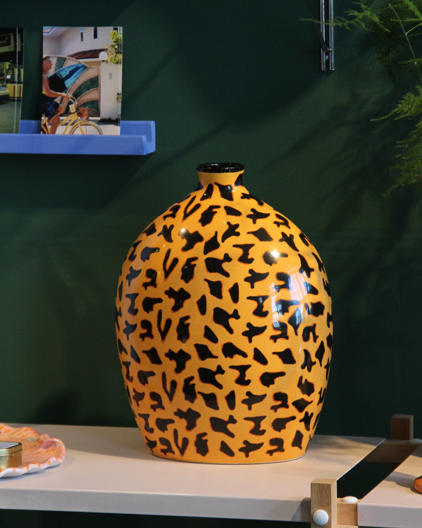 Vintagevas leopardmöstrad