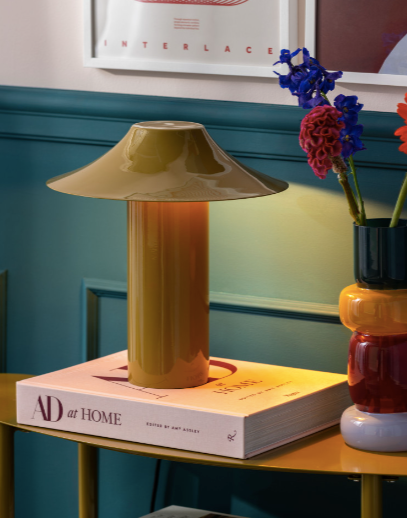 Bordslampa Catania Trapeze - Olive green