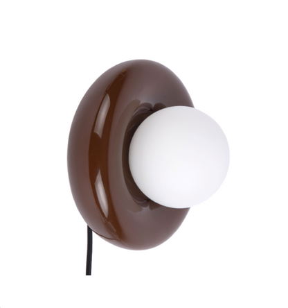 Vägglampa Cadiz brun